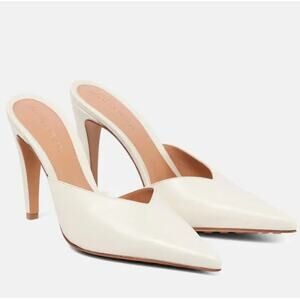 Bottega Veneta Punta Mule Pump Heels in White 40